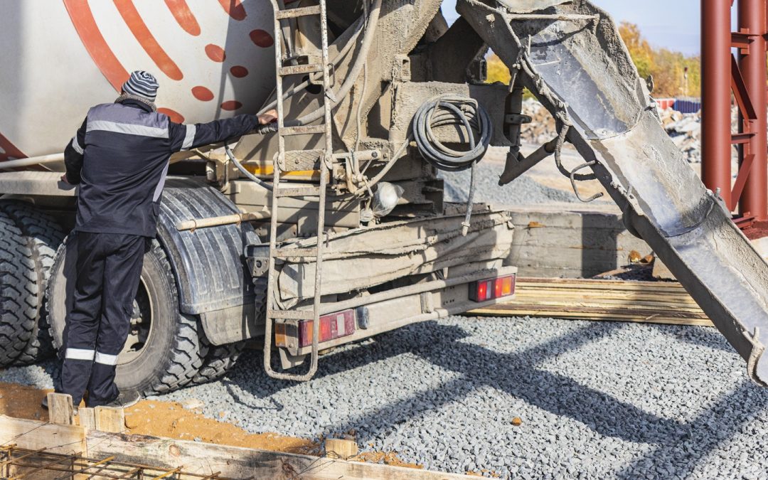 Alquiler Máquina de bombeo de concreto: potencia y control para tu obra